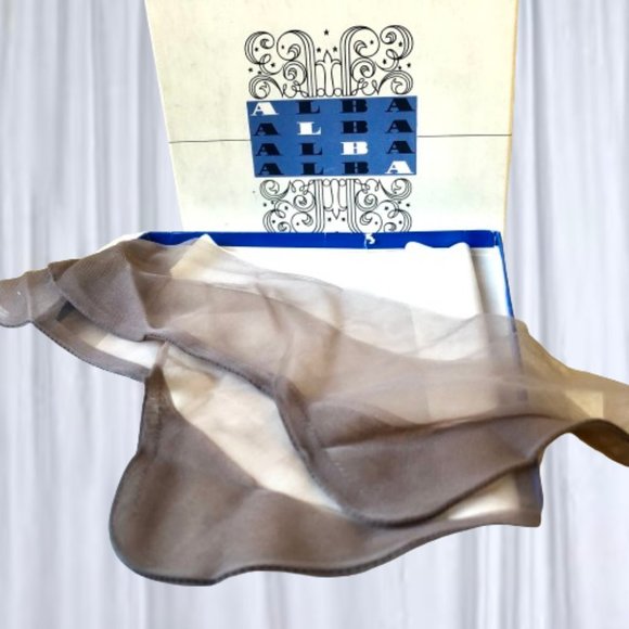 Alba Nylon Stockings Dark SEAM Sheer Leg Garter Hosiery New in Open Box 9 1/2/32 - Picture 3 of 12
